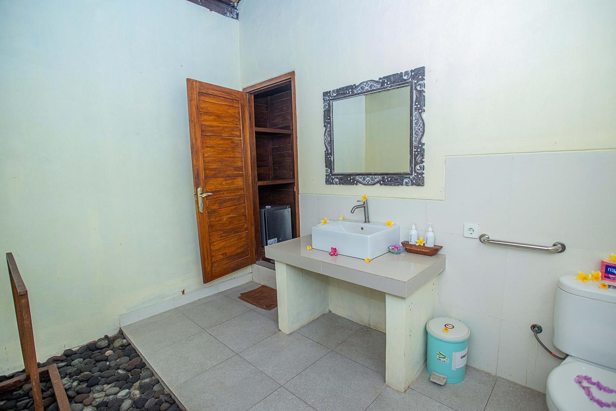 Hotel D'Muncuk Huts Lembongan Exterior foto