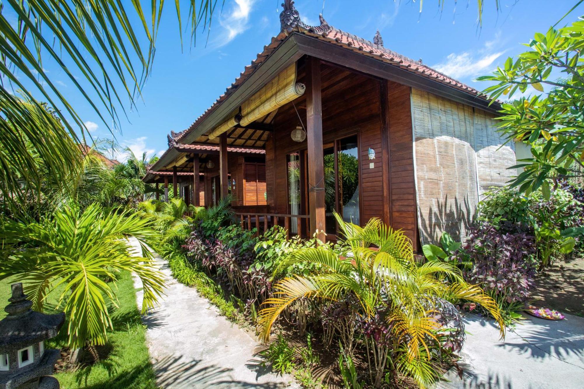 Hotel D'Muncuk Huts Lembongan Exterior foto