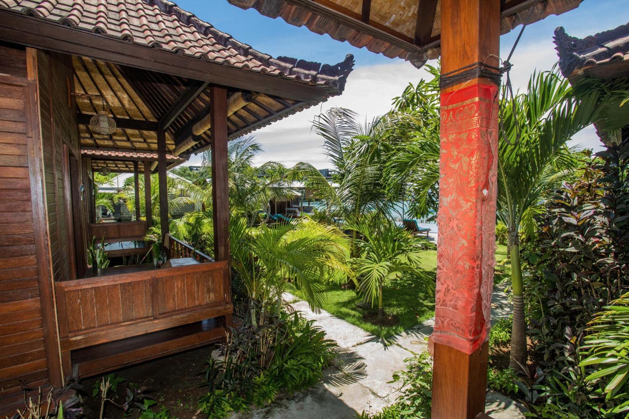 Hotel D'Muncuk Huts Lembongan Exterior foto