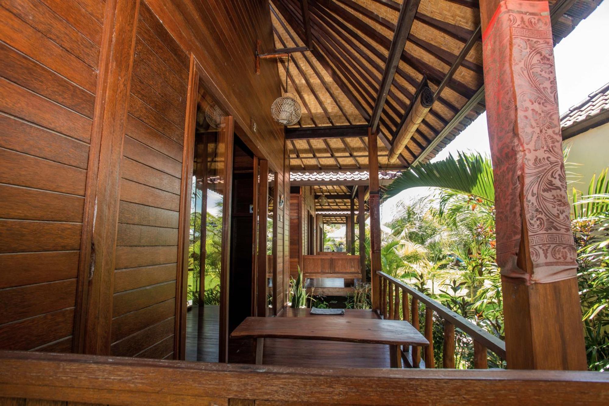 Hotel D'Muncuk Huts Lembongan Exterior foto